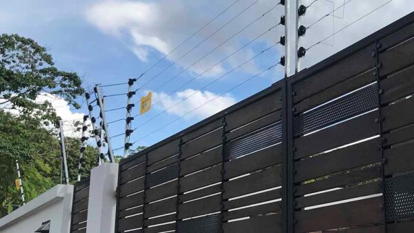 ⚡ Cerco Eléctrico – Seguridad perimetral activa para residencias, negocios y propiedades industriales